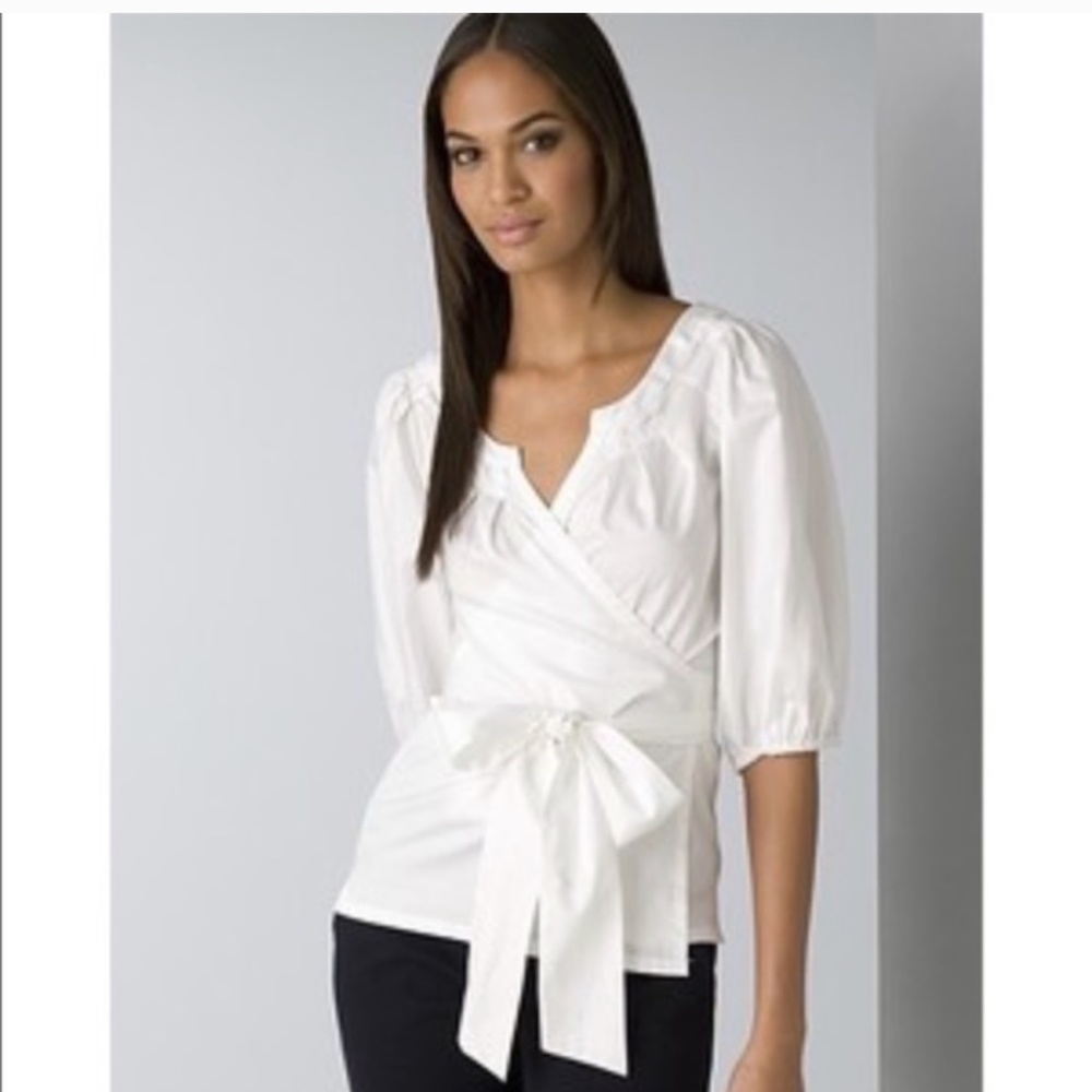 Diane Von Furstenburg white wrap top CUTE! Sz 4